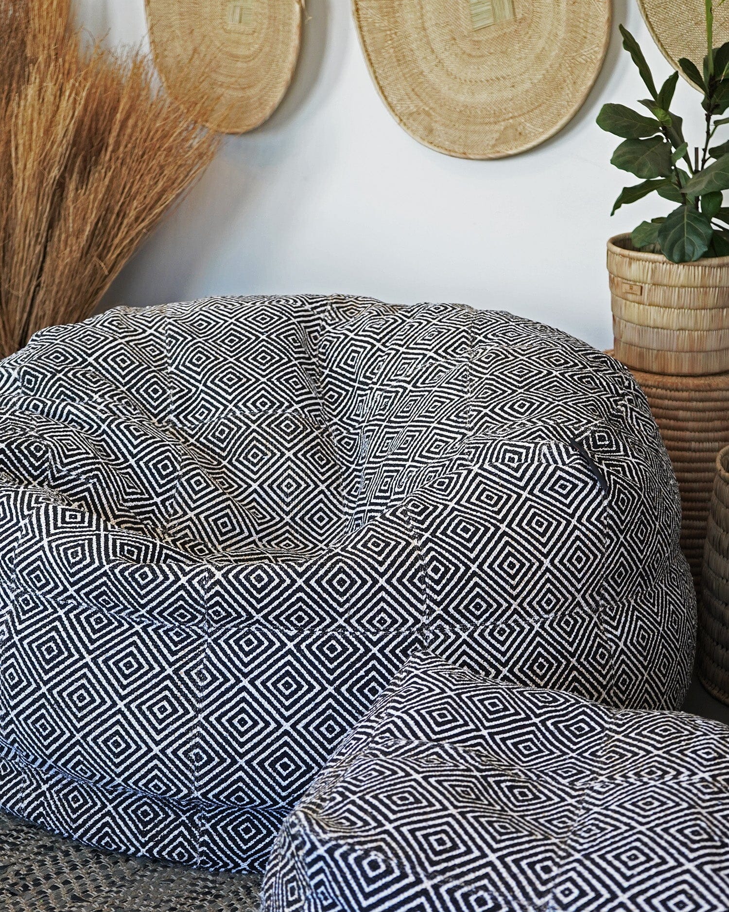 Limited Edition - Big BoriBori Bean Bag AshantiDesign Filled (SA Only) Black Diamond